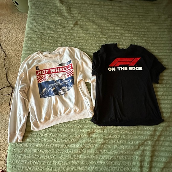 F1 tee and hot wheels sweater - Picture 1 of 2